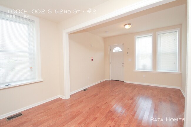 Building Photo - 1000-1002 S 52nd St - Unit 2