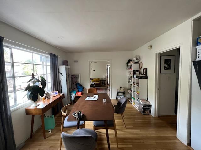 dining area looking out on front patio - 6162 Glen Oak St