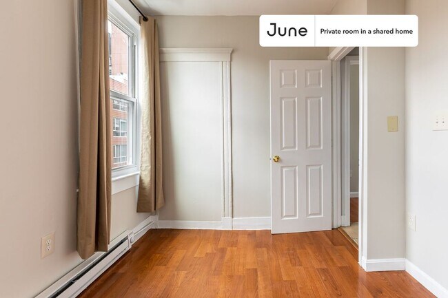 Foto del edificio - Room in Shared 2 bed/1.5 bath home