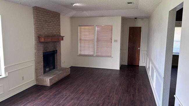 Foto del edificio - 2 Bedroom/2 Bathroom Duplex