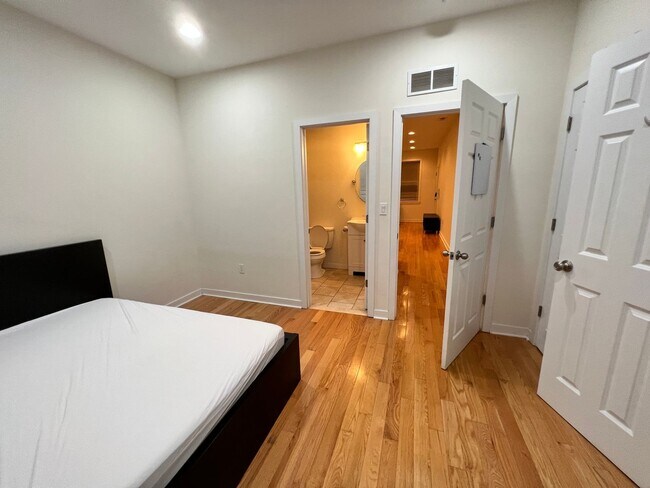 Foto del edificio - 530 N 36th St