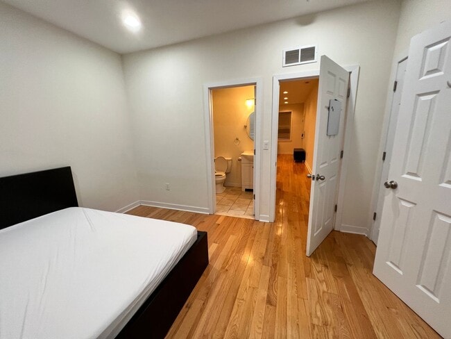 Foto del edificio - 530 N 36th St