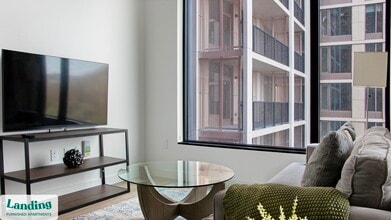 Building Photo - 632 Howard Rd SE