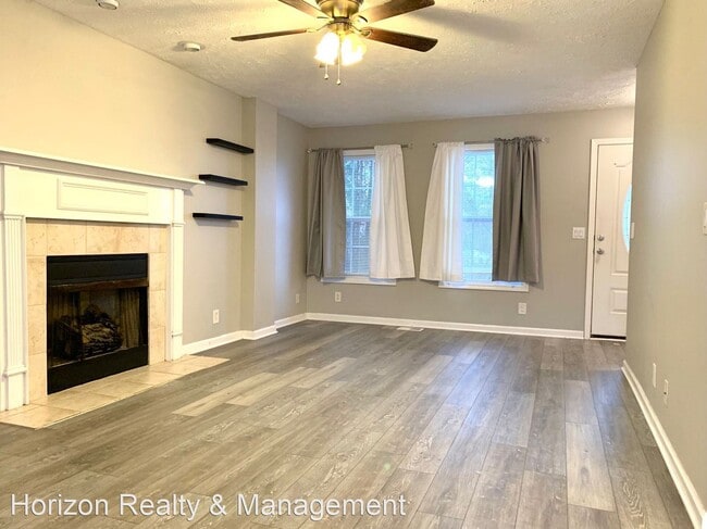 Foto del edificio - 4 br, 3.5 bath House - 946 Cobbler Dr
