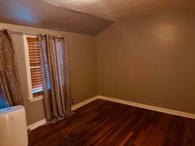 Foto del edificio - 9741 S Hoxie Ave