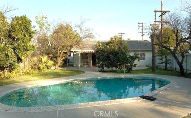 Foto del edificio - 6415 Lederer Ave