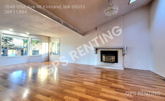 Building Photo - 7848 131st Ave NE