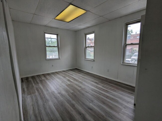 Building Photo - 3322 Cargill St