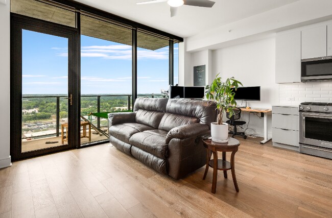 Foto del edificio - 788 West Marietta St NW