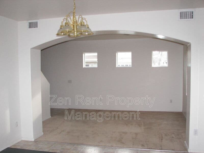 Foto del edificio - 4171 E Gail Dr