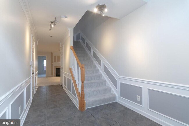 Foto del edificio - 6313 Burgundy Leaf Ln