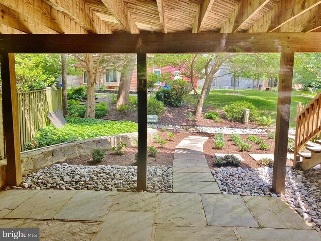 Building Photo - 10944 Whiterim Dr