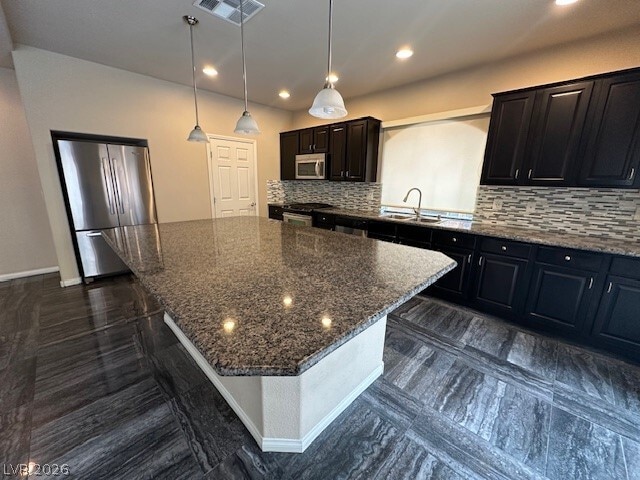 Building Photo - 6064 Lambert Bridge Ave