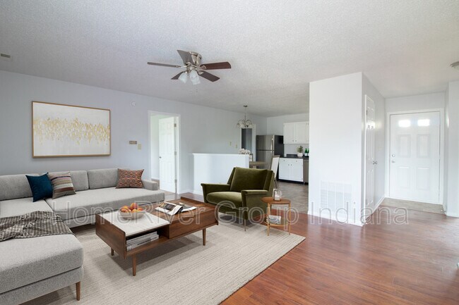 Building Photo - 6114 Longmeadow Dr