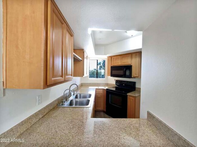 Foto del edificio - 985 N Granite Reef Rd