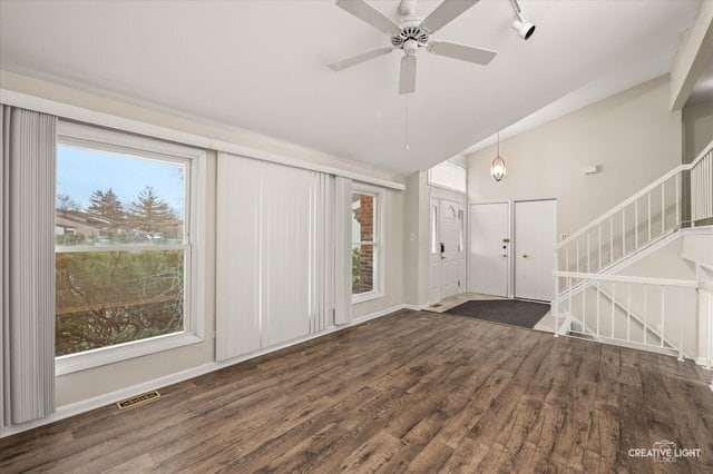 Foto del edificio - 8119 Oriole Dr