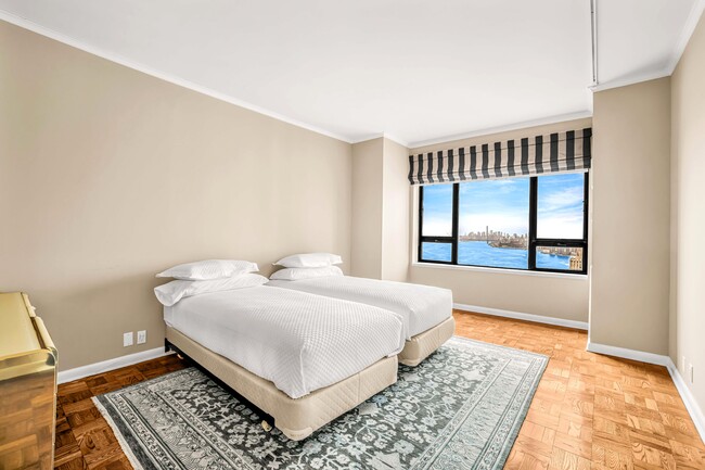 Foto del edificio - 425 E 58th St