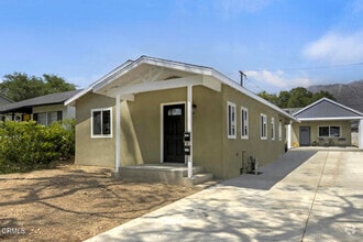 Building Photo - 3251 Mataro St