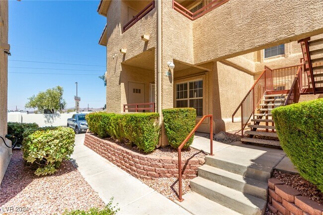 Building Photo - 520 Arrowhead Trail