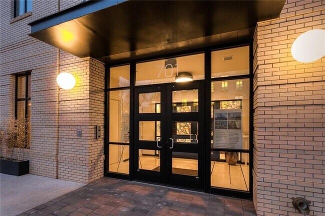 Building Photo - Fully Furnished-Posh Urban Penthouse in Midtown OKC- 1600 Sq. Ft. Rooftop Terrace with 360 degree...