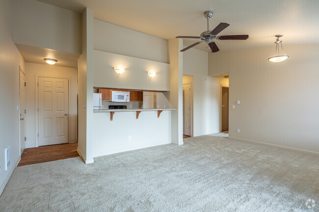 1BR 1BA - 740SF - Hawks Ridge Apartments