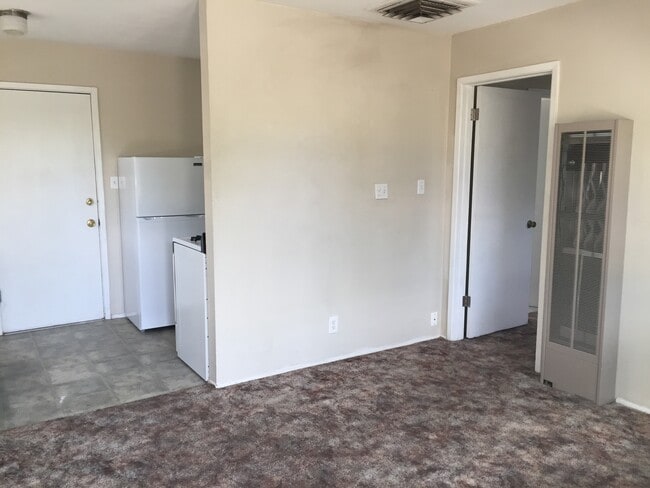 Foto del edificio - 427 Stanford Dr SE