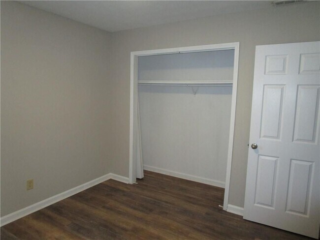 Foto del edificio - 4441 Township Dr