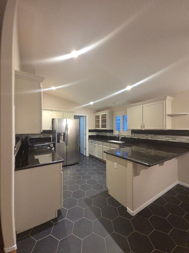 Foto del edificio - Love Where You Live! Beautiful 3-Bd Home in North Reno Available Now!