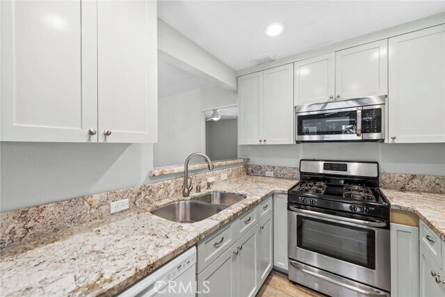 Foto del edificio - 280 Aster St