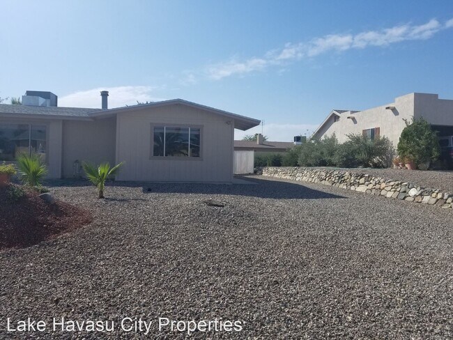 Building Photo - 3 br, 2 bath House - 197 Greentree Dr