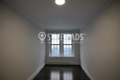 Building Photo - 2 bedroom in Boston MA 02115