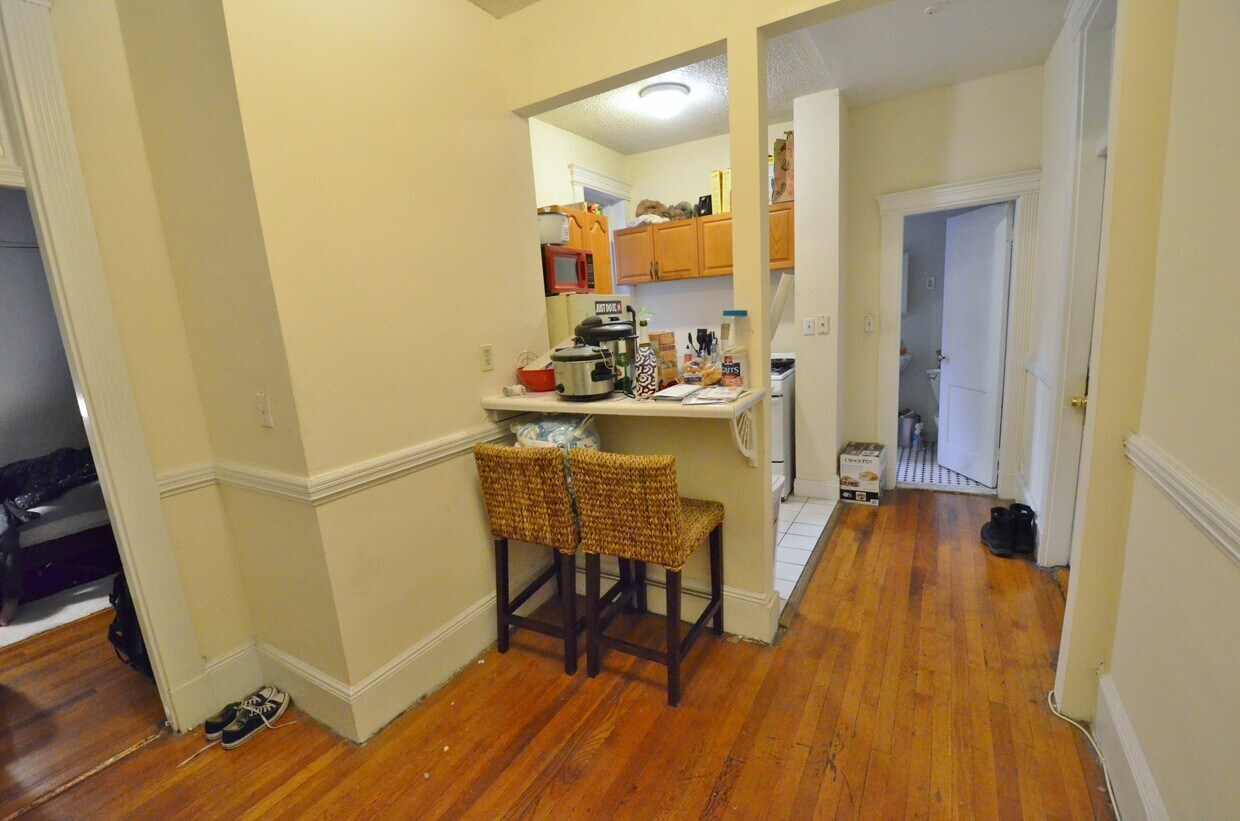 Primary Photo - 23 Hemenway St