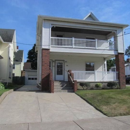 Foto principal - 655 E 6th St