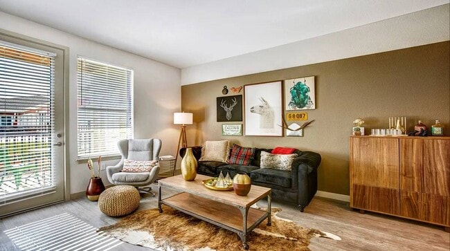 Building Photo - Palisade Park