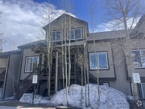 Building Photo - 30C River Park Dr