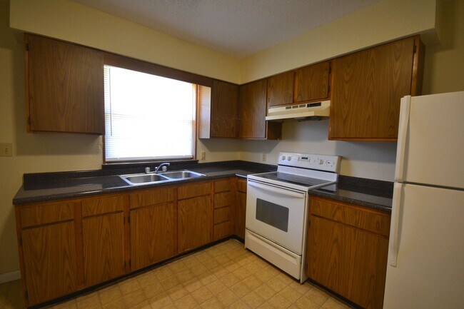 Foto del edificio - Greenfield Apartments