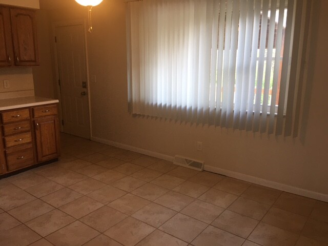 Building Photo - 11319 Templeton Dr