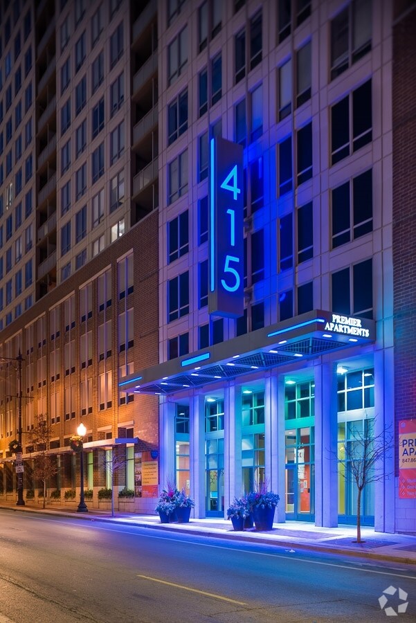 415 Premier Apartaments - 415 PREMIER APARTMENTS