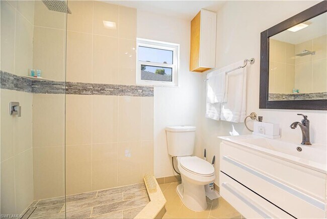Foto del edificio - 4584 San Antonio Ln