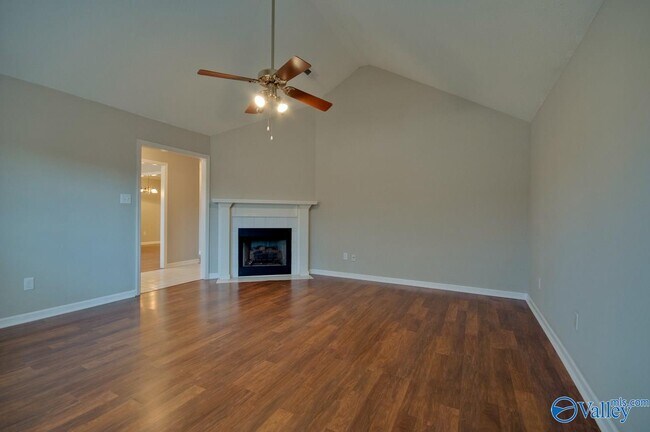 Building Photo - 113 Claytor Ln