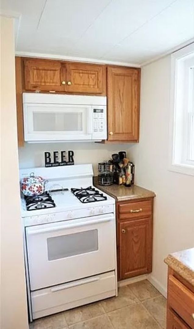 1818 Grant Street (Full Service) Apartment for Rent in Aliquippa, PA