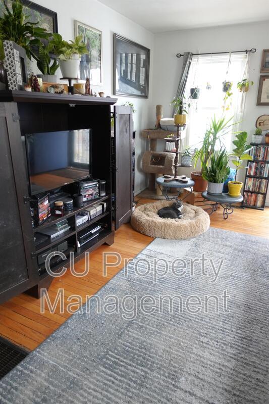 Foto del edificio - 404 N James St