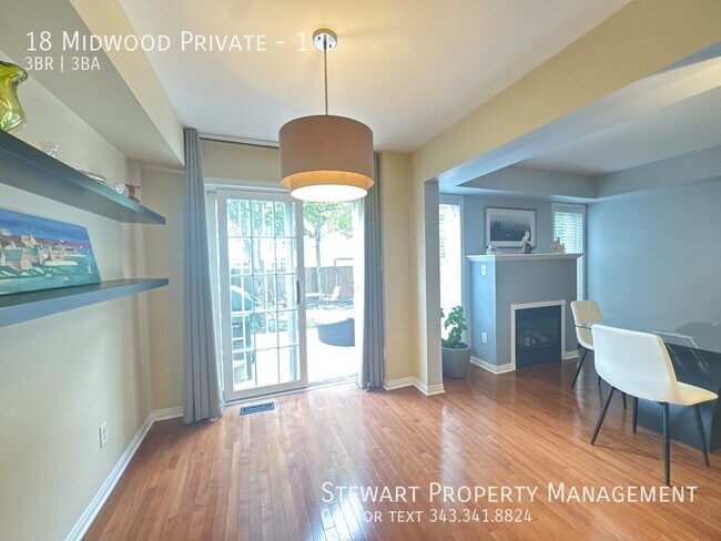 Photo du bâtiment - 18 Midwood Private