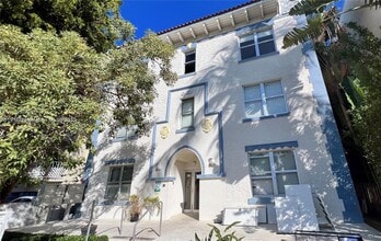 Building Photo - 1611 Meridian Ave