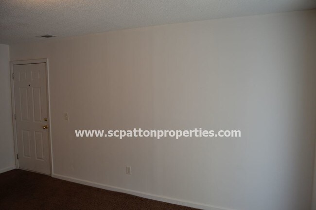 Building Photo - Calibre West Apartment