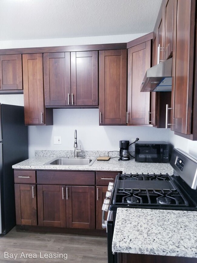 Foto del edificio - 629 E 19th St