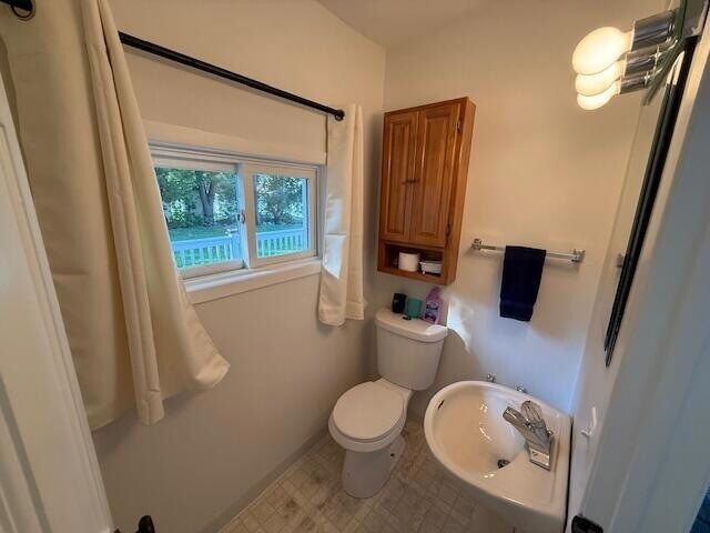Building Photo - N667 Cowpath Ln