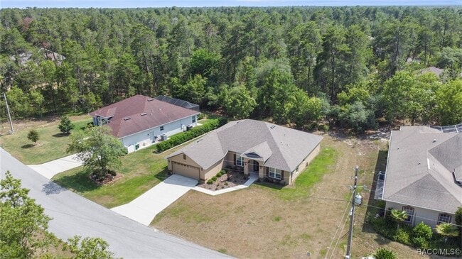 Building Photo - 23 Lone Pine St