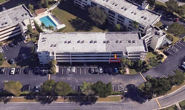Foto del edificio - 3186 Via Poinciana