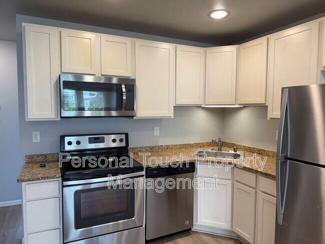 Foto del edificio - 808 7th Ave S